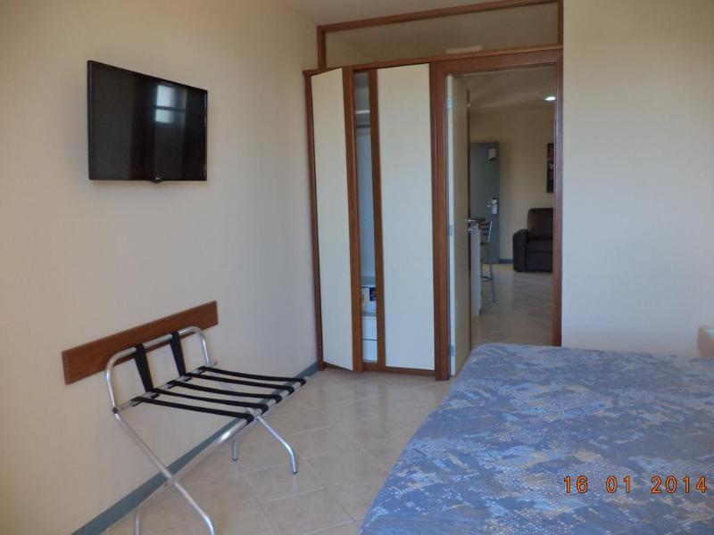 Coral Inn Vitória Esterno foto